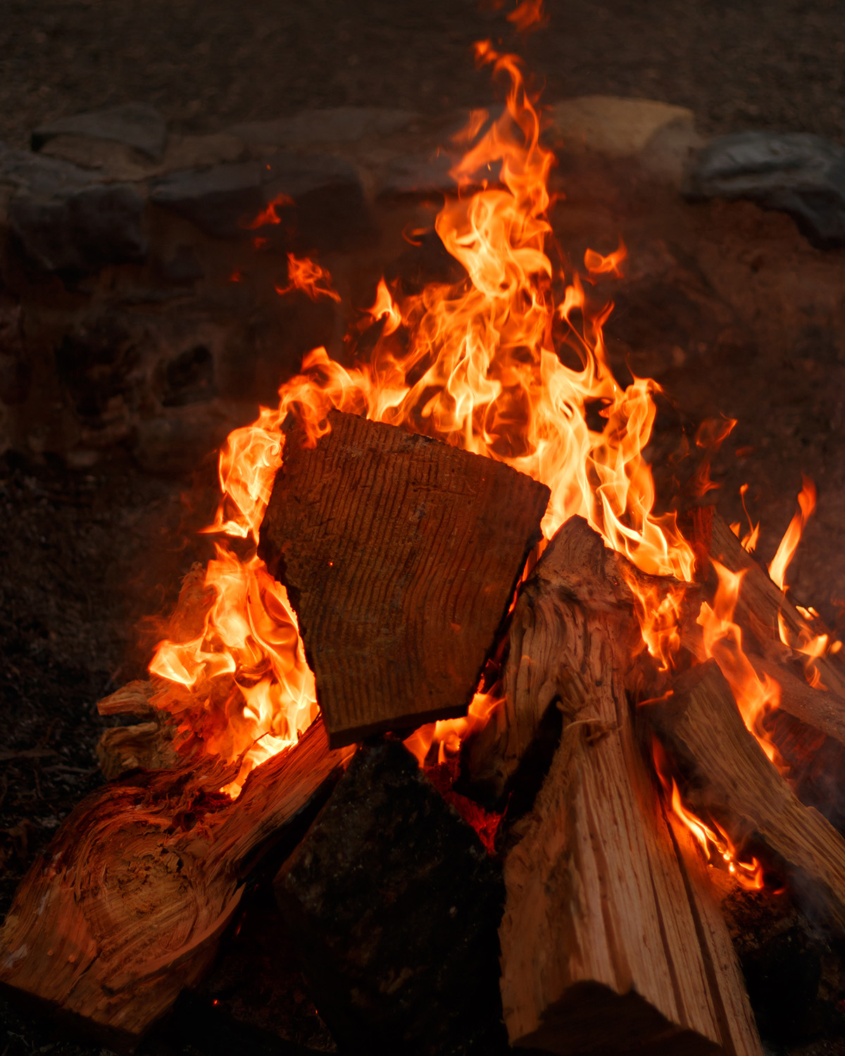 FOGOGEL GEL PARA QUEMA NATURAL CAJA 4X5L(4,4KG)